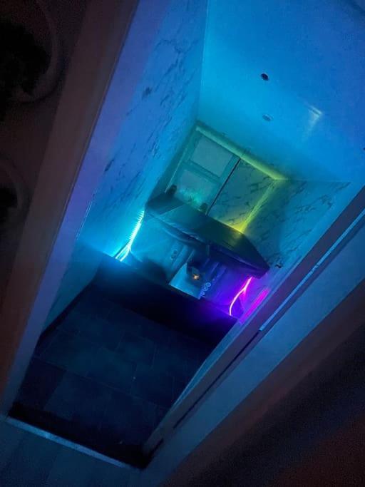 *Luxury 9Ine Lush Jacuzzi Apartment & Balcony* Бирмингем Экстерьер фото